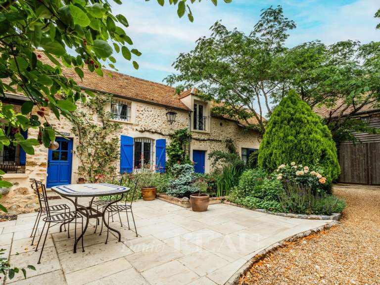 Maison Bullion - 4 chambres - 464m²