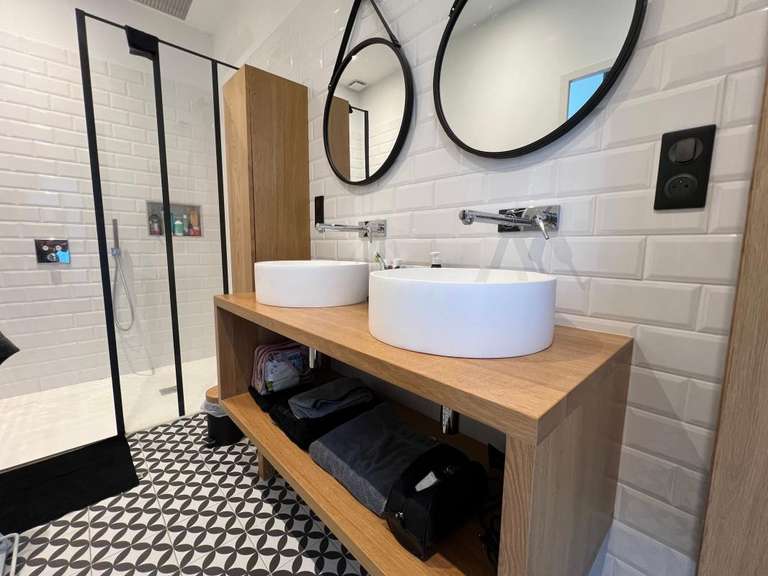 Maison Buros - 3 chambres - 187m²