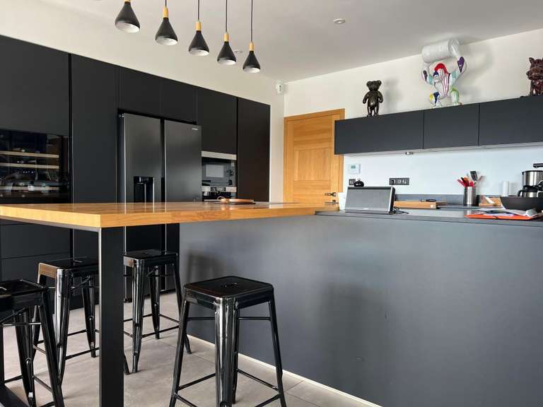 Maison Buros - 3 chambres - 187m²