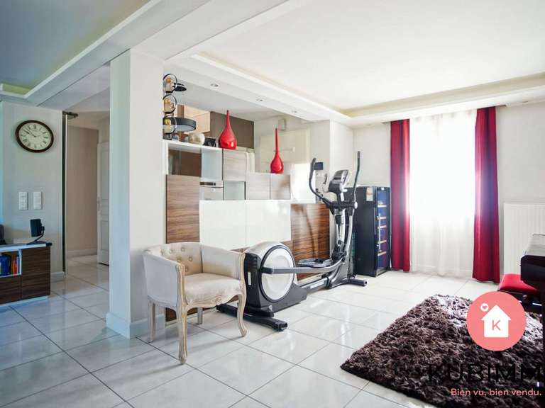 House Bussy-Saint-Georges - 4 bedrooms