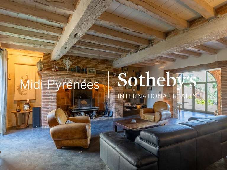 House Buzet-sur-Tarn - 5 bedrooms - 390m²