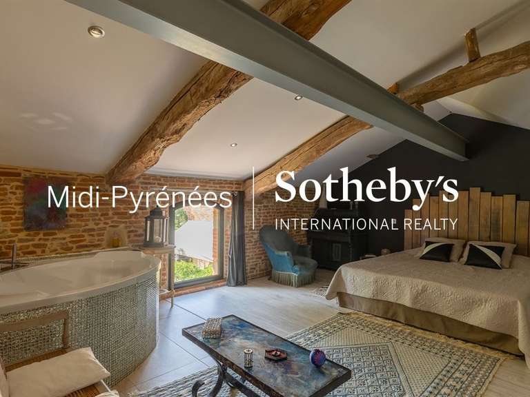 House Buzet-sur-Tarn - 5 bedrooms - 390m²