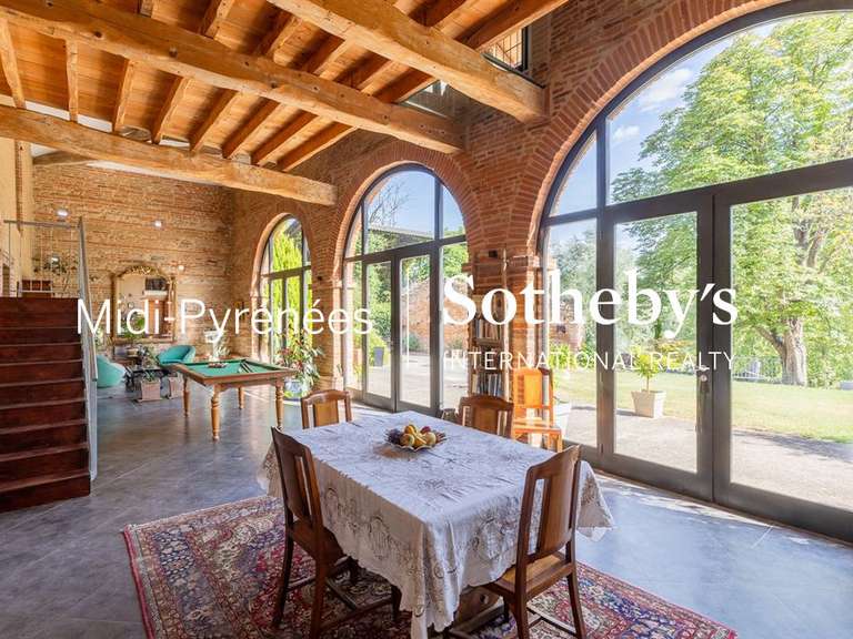 House Buzet-sur-Tarn - 5 bedrooms - 390m²