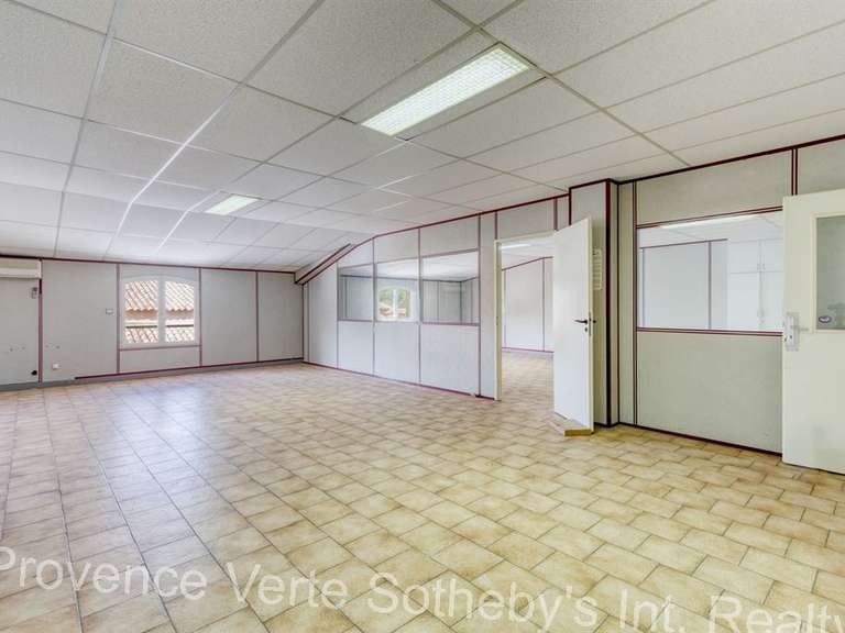 Château Cabasse - 384m²