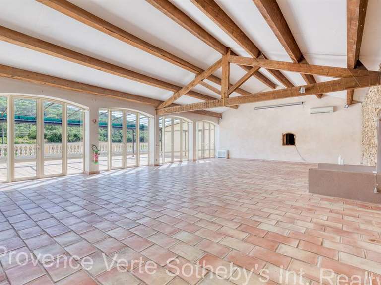 Château Cabasse - 384m²