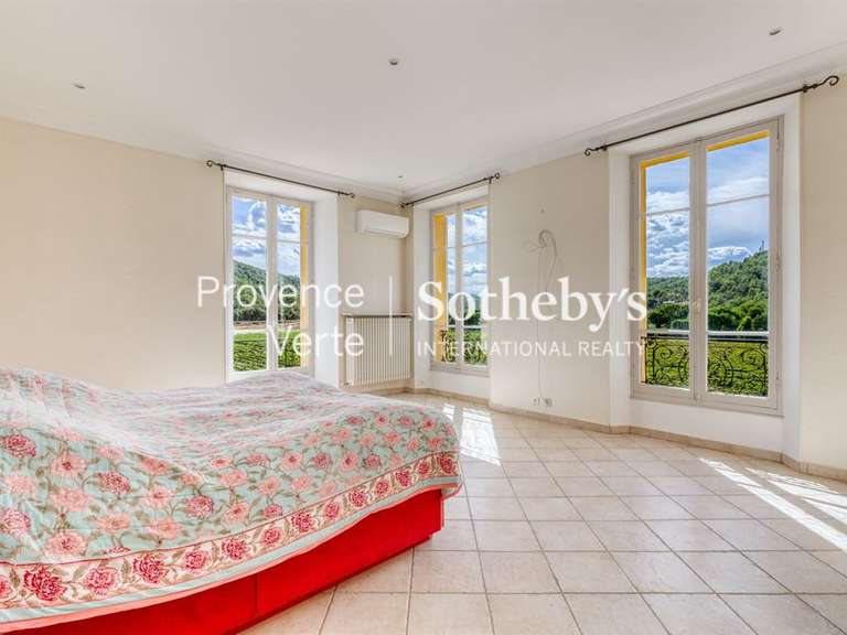 Château Cabasse - 384m²
