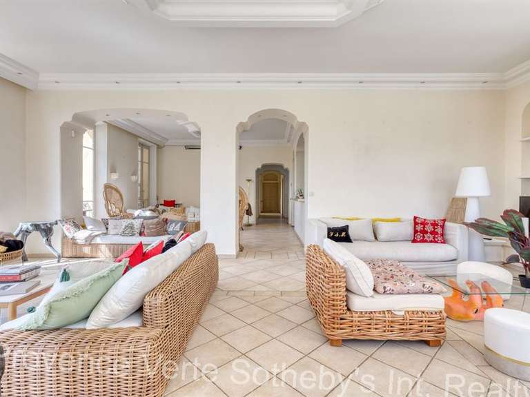 Château Cabasse - 384m²