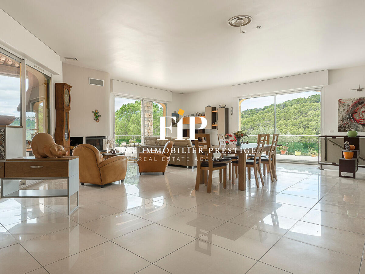 Property Cabasse