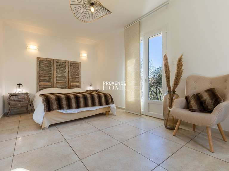 Maison Cabrières-d'Avignon - 4 chambres - 270m²