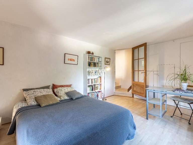 House Cabrières-d'Avignon - 5 bedrooms - 184m²