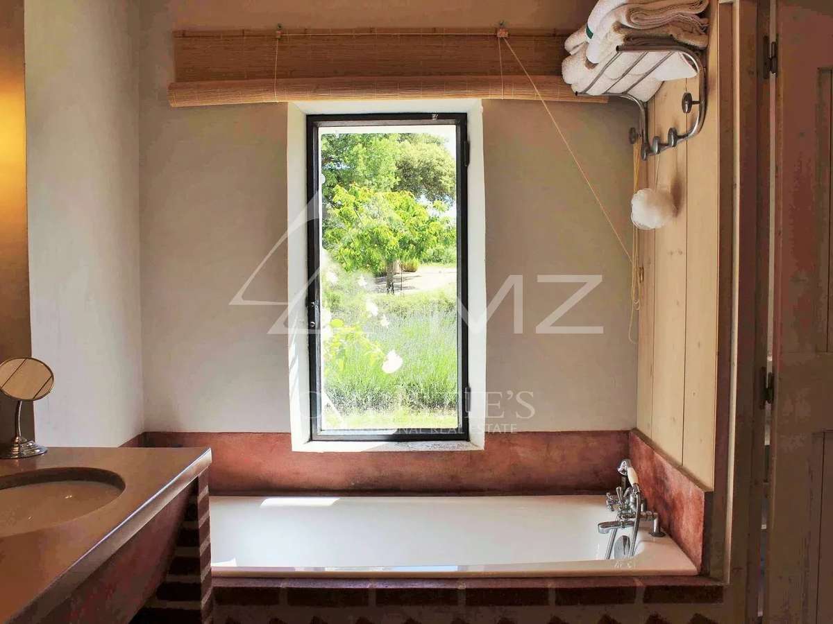 Maison Cabrières-d'Avignon