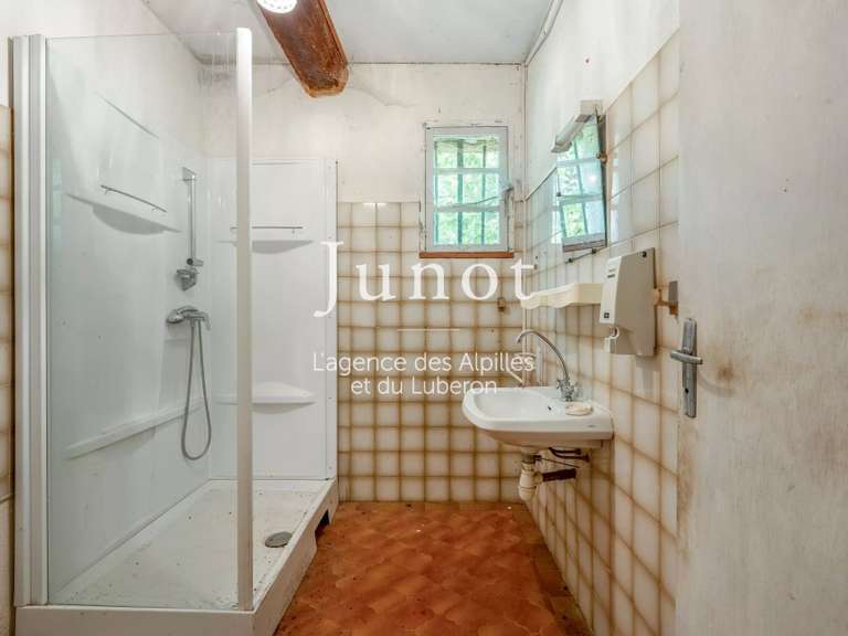 House Cabrières-d'Avignon - 4 bedrooms - 400m²