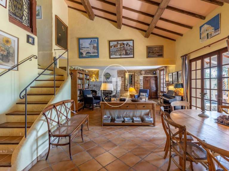 Maison Cabrières-d'Avignon - 5 chambres - 188m²