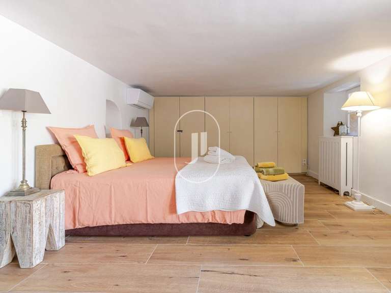 Maison Cabrières-d'Avignon - 4 chambres - 133m²