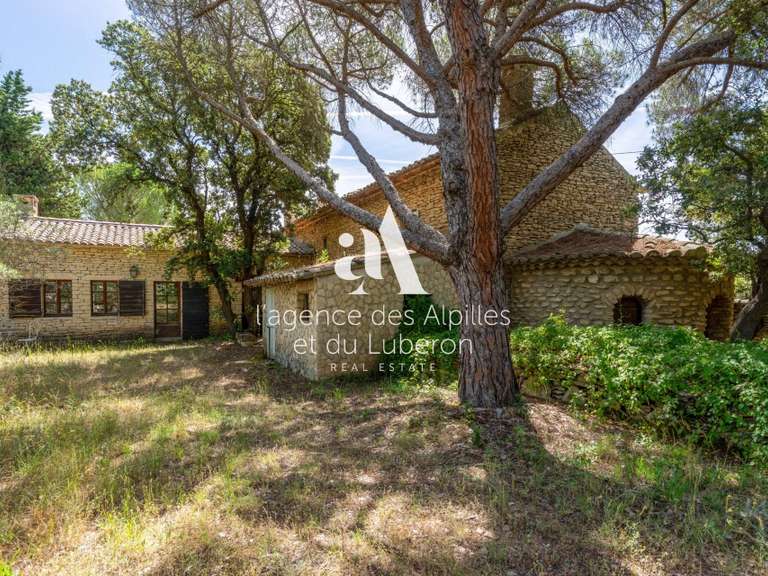 Maison Cabrières-d'Avignon - 210m²