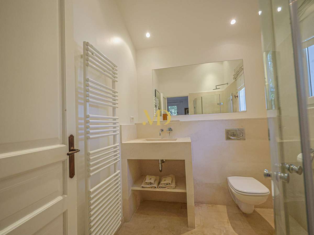 Maison Cabrières-d'Avignon