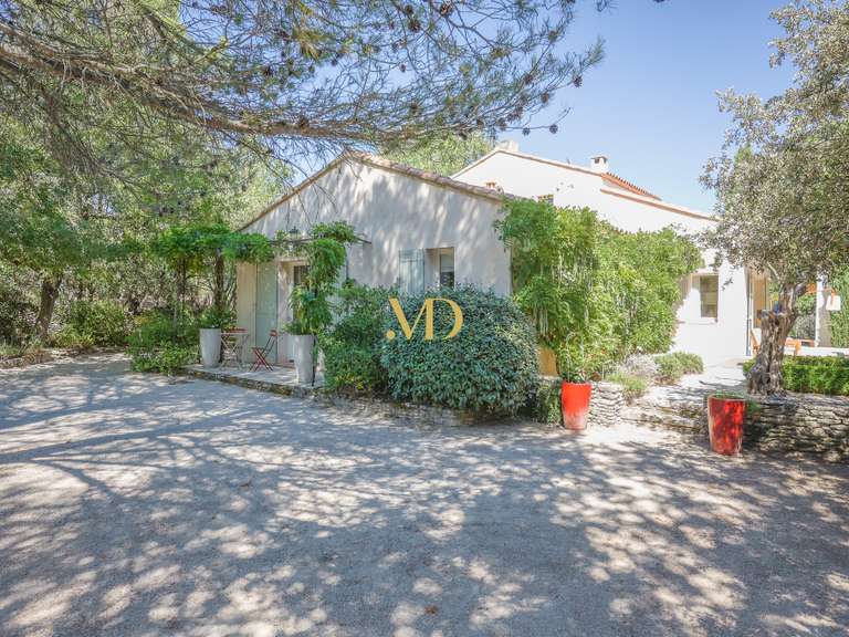 Maison Cabrières-d'Avignon - 4 chambres - 240m²