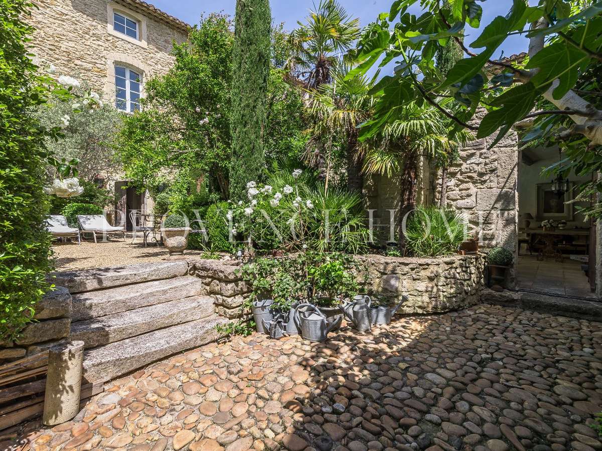 Propriété Cabrières-d'Avignon
