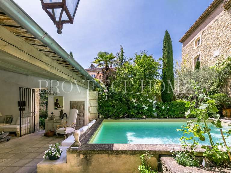 Propriété Cabrières-d'Avignon - 4 chambres - 390m²