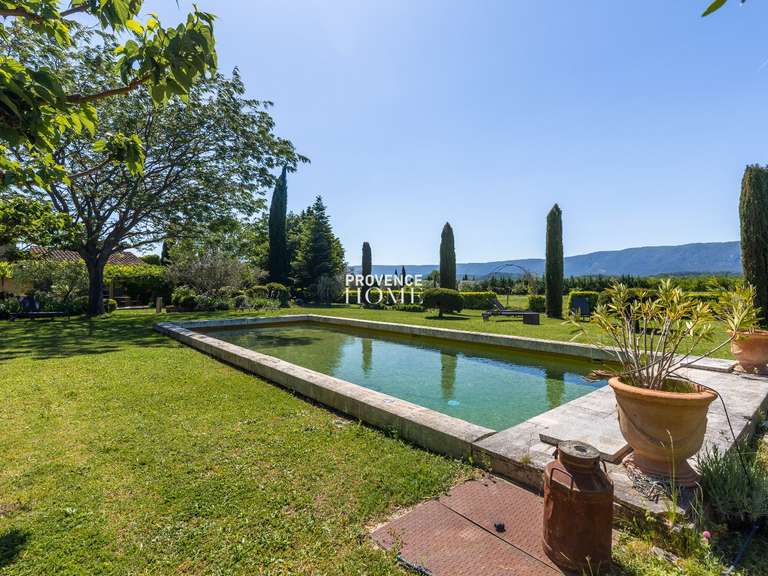 Propriété Cabrières-d'Avignon - 7 chambres - 356m²