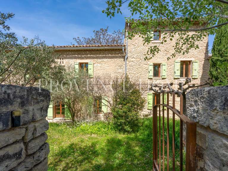 Propriété Cabrières-d'Avignon - 5 chambres - 269m²