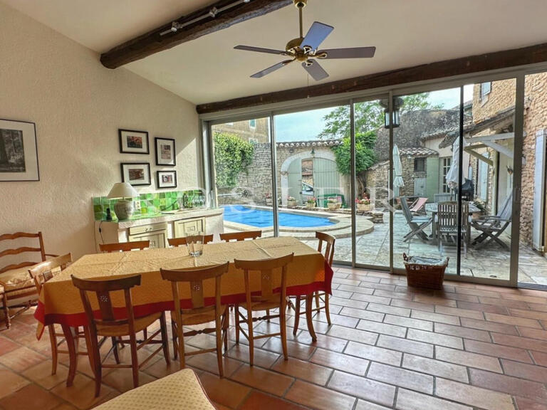 Villa Cabrières-d'Avignon - 5 bedrooms - 200m²