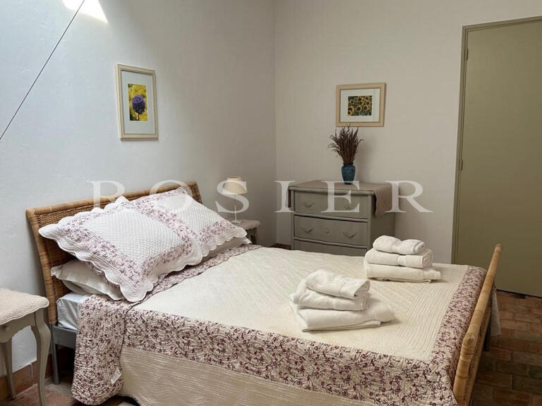 Villa Cabrières-d'Avignon - 5 bedrooms - 200m²