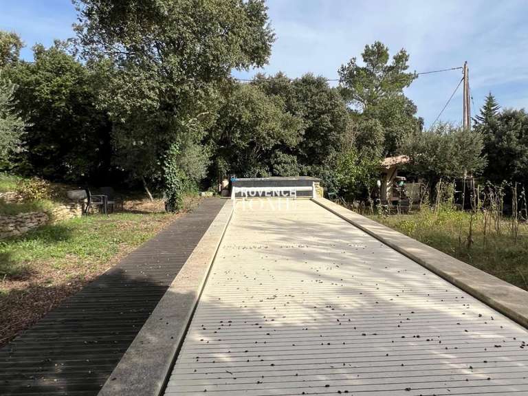 Villa Cabrières-d'Avignon - 3 chambres - 210m²