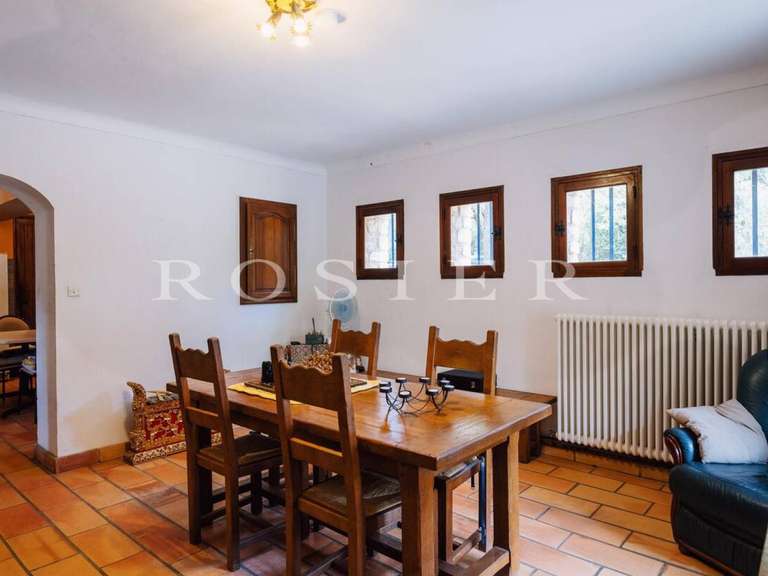 Villa Cabrières-d'Avignon - 6 chambres - 250m²