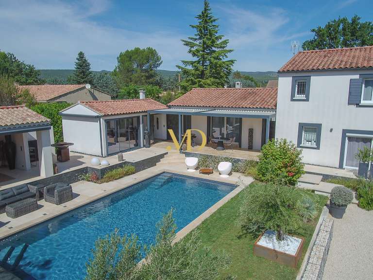Villa Cabrières-d'Avignon - 3 chambres - 189m²