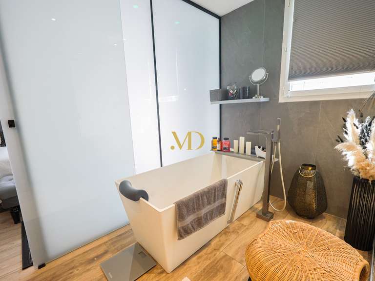 Villa Cabrières-d'Avignon - 3 chambres - 189m²