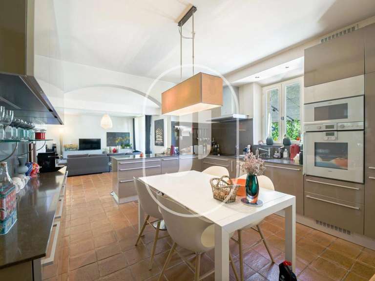 Villa Cabrières-d'Avignon - 4 bedrooms - 174m²