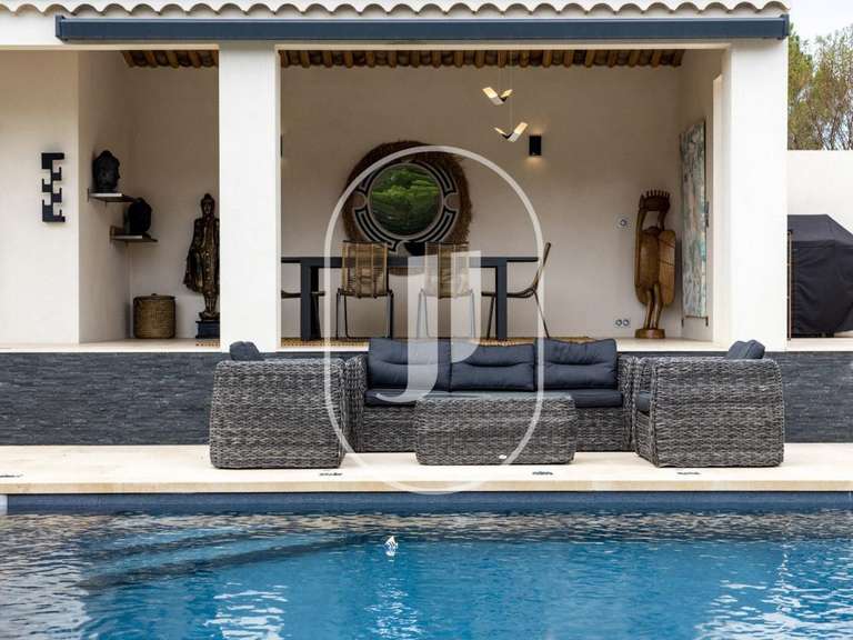 Villa Cabrières-d'Avignon - 3 chambres - 189m²