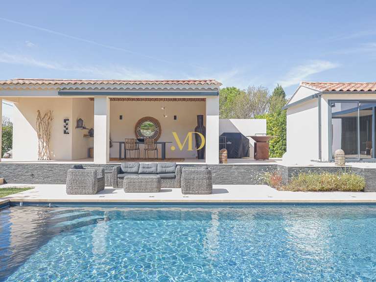 Villa Cabrières-d'Avignon - 3 chambres - 189m²