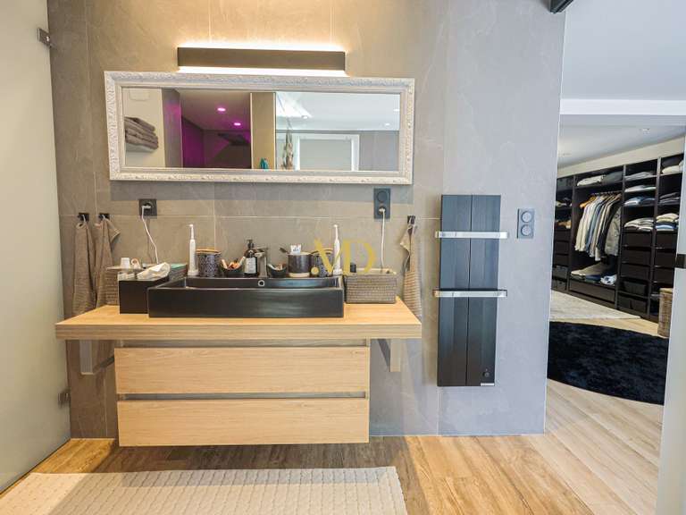 Villa Cabrières-d'Avignon - 3 chambres - 189m²