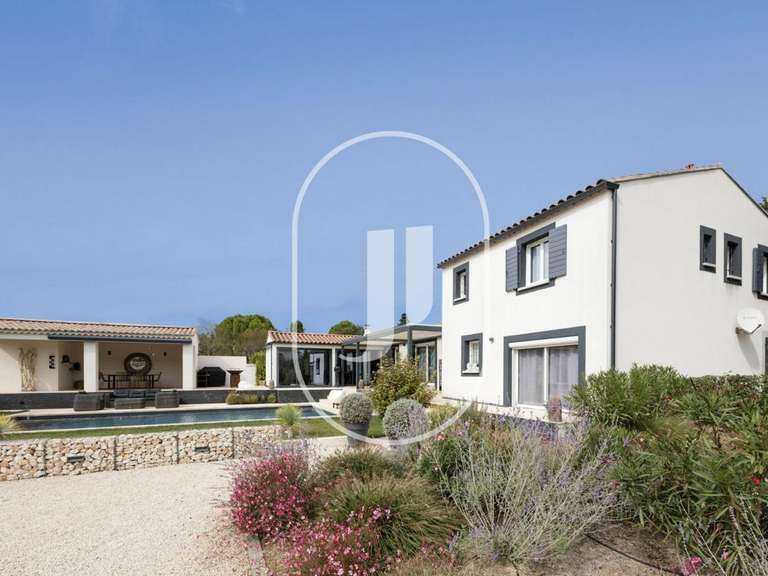 Villa Cabrières-d'Avignon - 3 chambres - 189m²