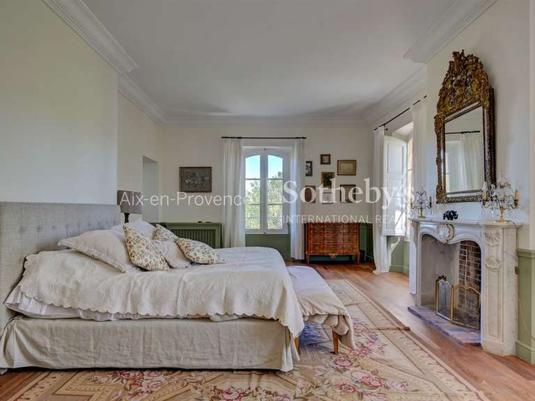 Maison Cabriès - 7 chambres - 600m²