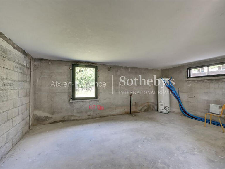 House Cabriès - 238m²
