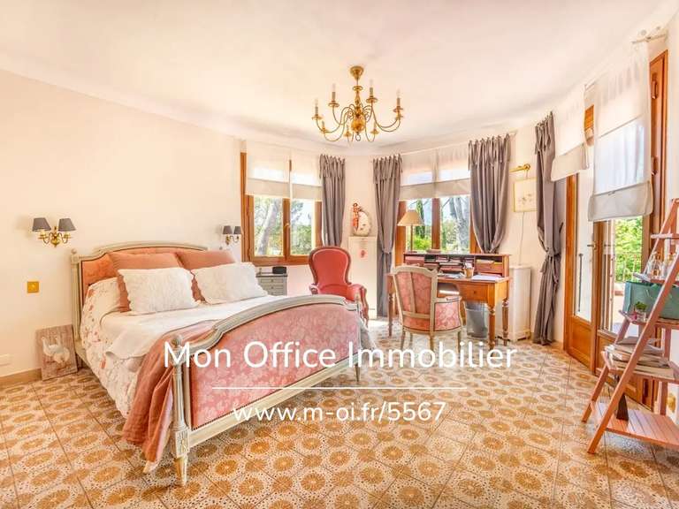 Maison Cabriès - 6 chambres - 350m²