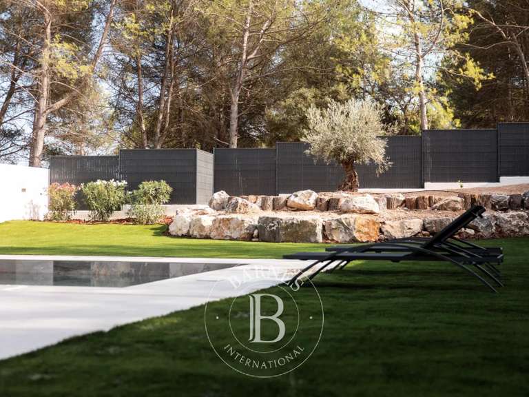 Maison Cabriès - 5 chambres - 204m²