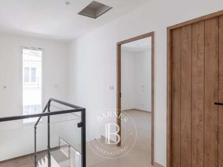 Maison Cabriès - 5 chambres - 204m²