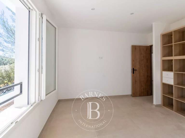 Maison Cabriès - 5 chambres - 204m²