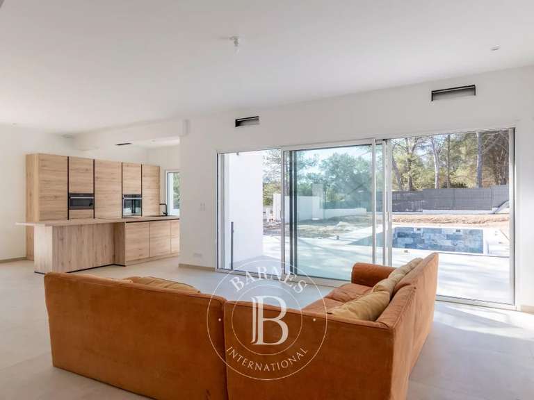 Maison Cabriès - 5 chambres - 204m²