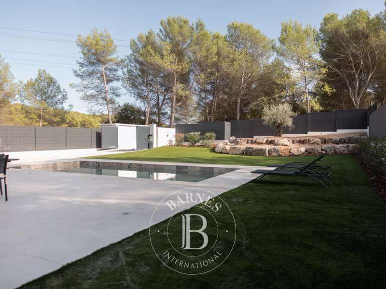 Maison Cabriès - 5 chambres - 204m²