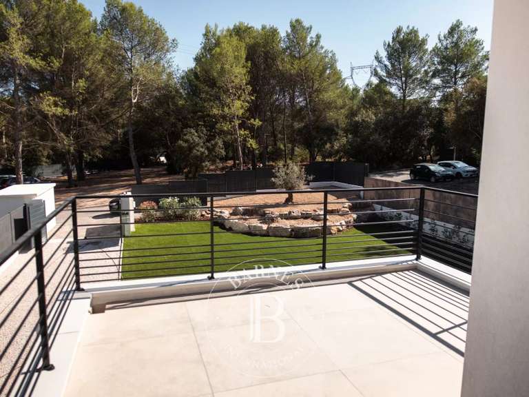 Maison Cabriès - 5 chambres - 204m²