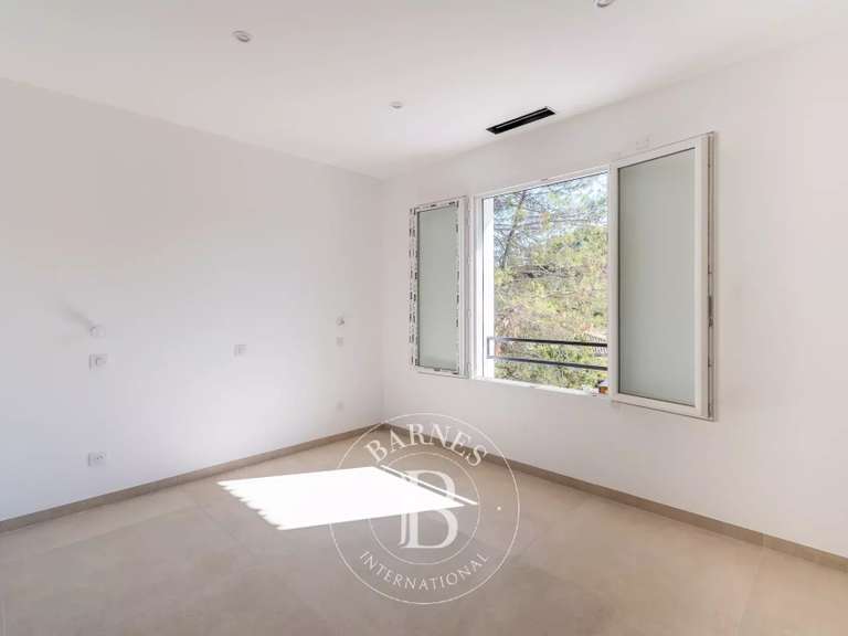 Maison Cabriès - 5 chambres - 204m²