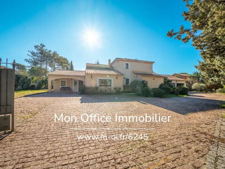 Maison Cabriès - 4 chambres - 233m²