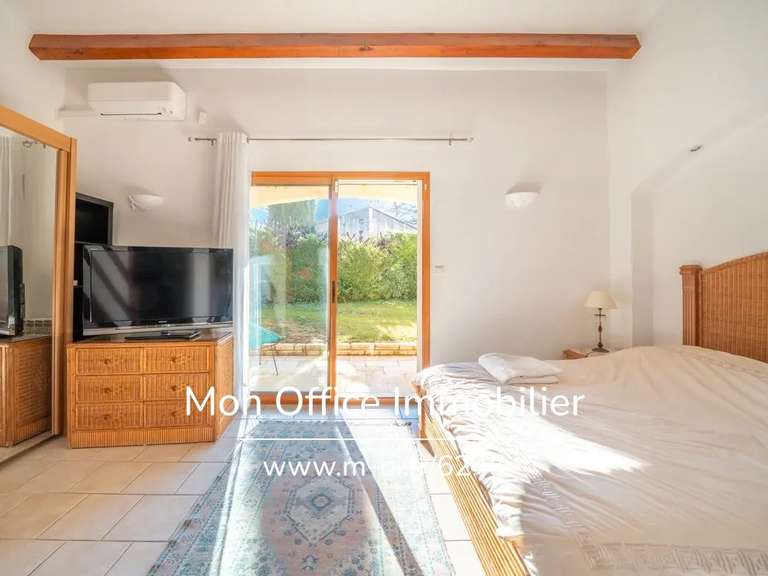 House Cabriès - 4 bedrooms - 233m²
