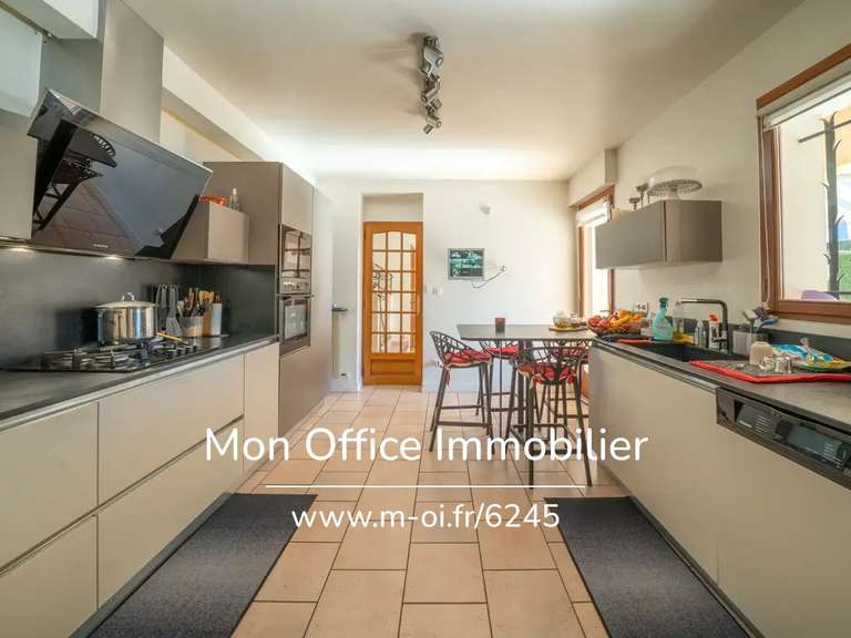 Maison Cabriès - 4 chambres - 233m²