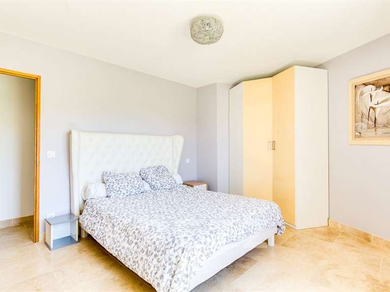 Maison Cabriès - 5 chambres - 240m²